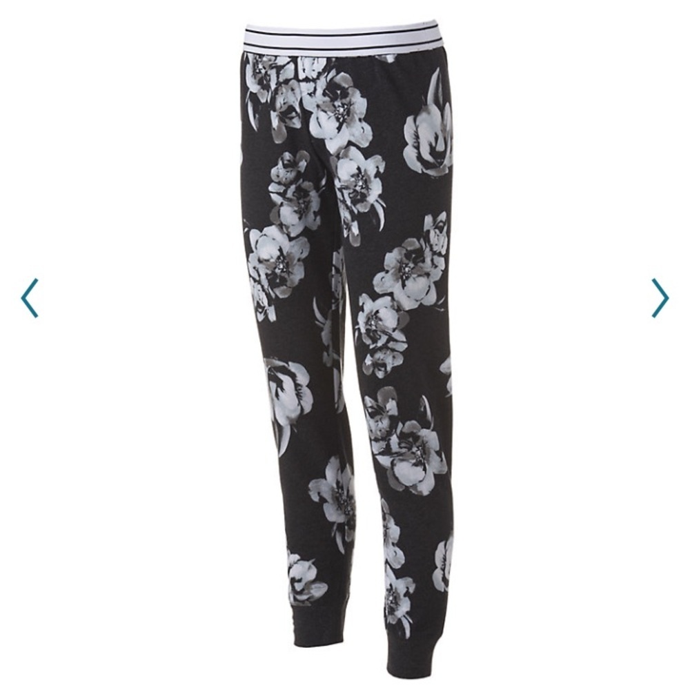 NWT SO Fleece Jogger Pants, XL—Juniors